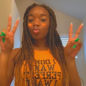 Meet your Posher, Jasmine